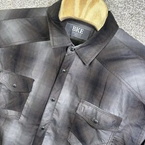 BKE Shirt Mens 2XL Gray Plaid Long Sleeve Pearl Snap Athletic Fit Casual Western